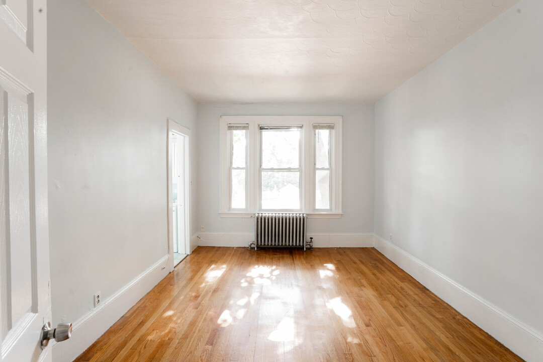 1789 Commonwealth Ave, Unit 3 in Boston, MA - Building Photo