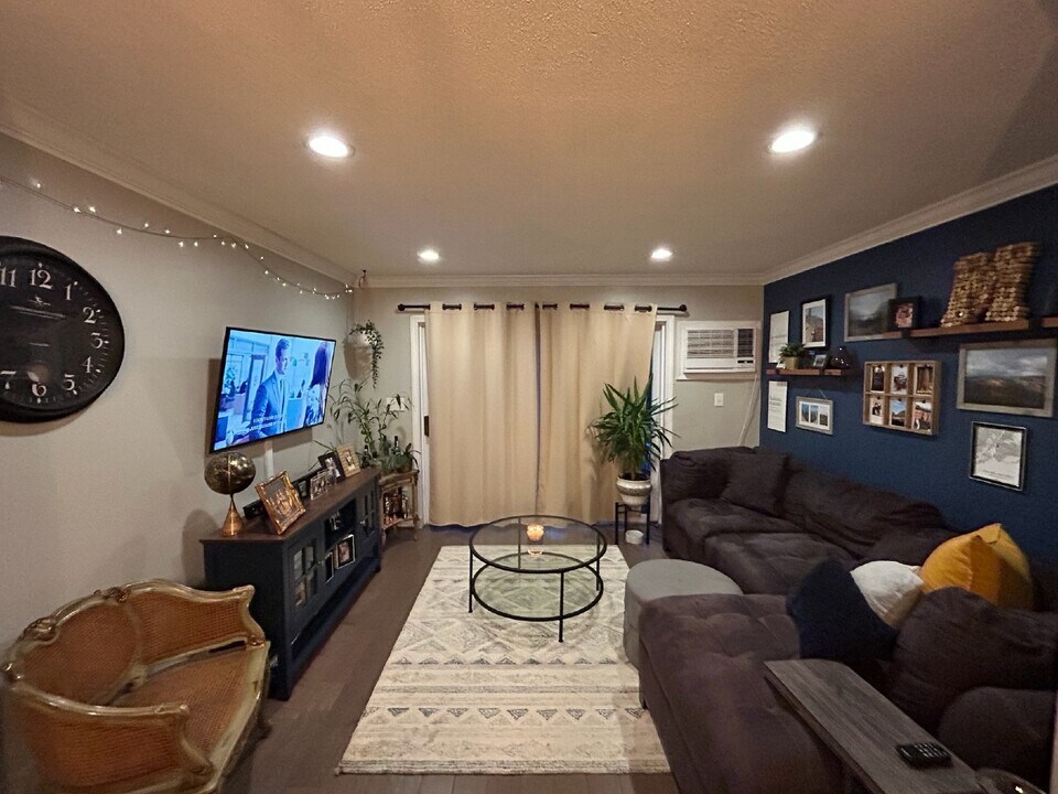 256 Washington Blvd-Unit -Unit 12 in Stamford, CT - Building Photo