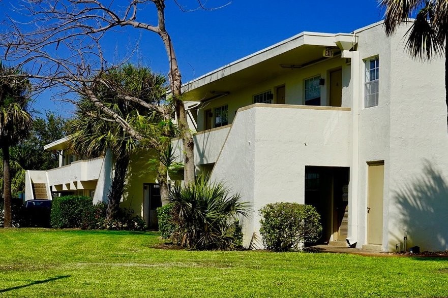 Villa Rica Apartments in Boca Raton, FL - Foto de edificio