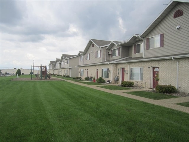 Royal Oaks Townhomes in Rochester, MN - Foto de edificio - Building Photo