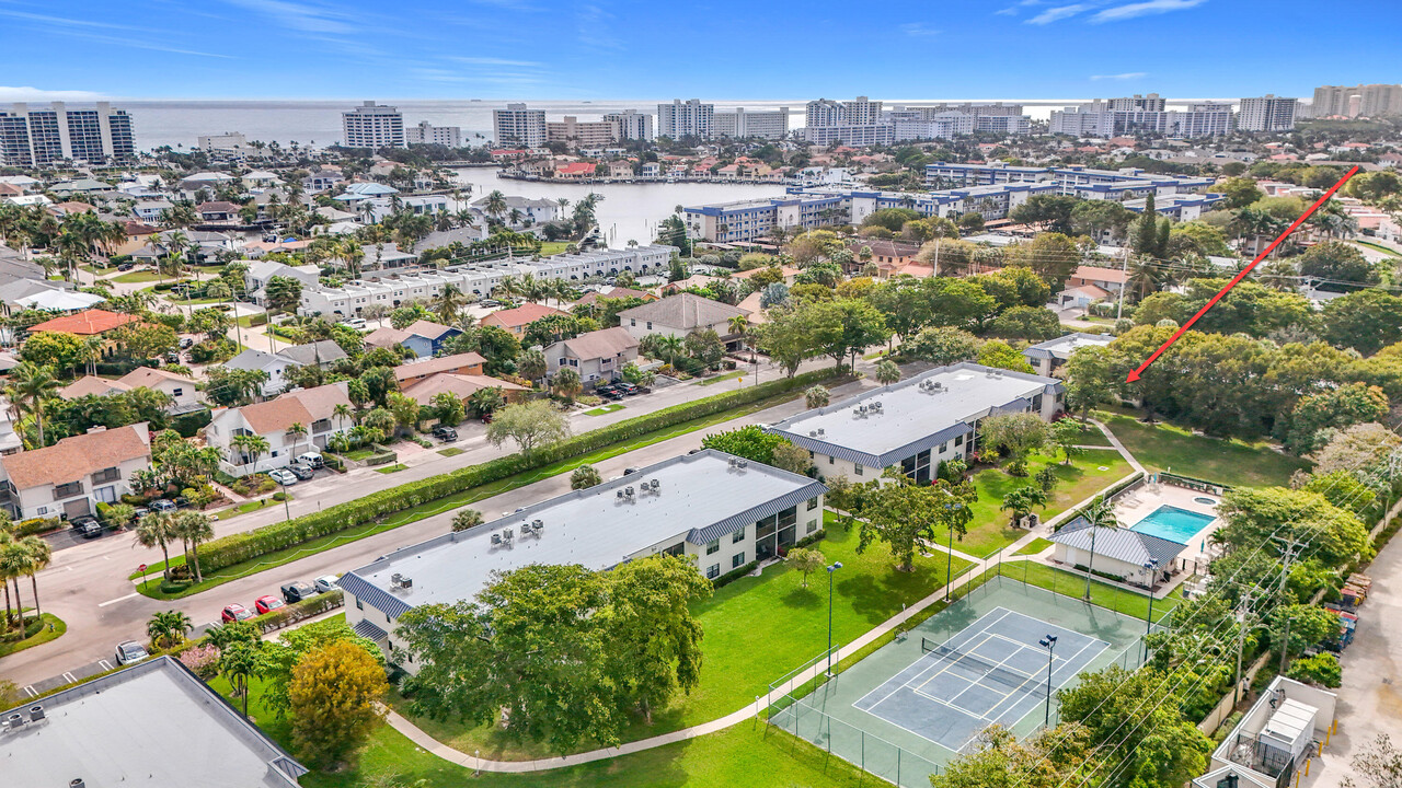 701 Avenue L in Delray Beach, FL - Building Photo