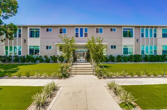 115 N Eastwood Ave in Inglewood, CA - Building Photo - Building Photo