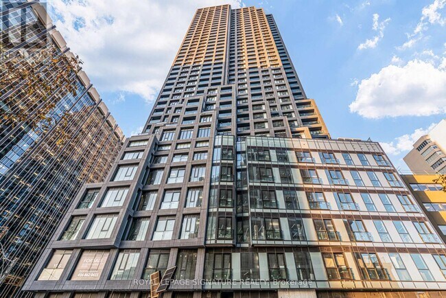 20 Soudan Ave in Toronto, ON - Building Photo - Building Photo