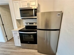 4241 Tarpon Ave in Bonita Springs, FL - Building Photo - Building Photo