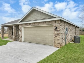 12275 Lake Conroe Hills Dr in Willis, TX - Building Photo - Building Photo