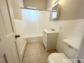 23 Maryland St, Unit #3 in Boston, MA - Building Photo - Building Photo
