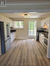 712 Ross St in Burlington, ON - Building Photo - Building Photo