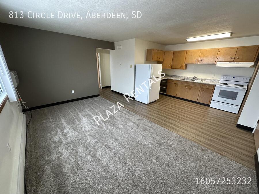 2119 4th Ave SE in Aberdeen, SD - Building Photo