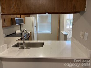 9616 Vinca Cir in Charlotte, NC - Foto de edificio - Building Photo