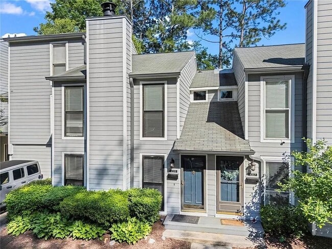 property at 1028 Riverbend Club Dr SE