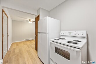 46 N Cherry St in Wallingford, CT - Building Photo - Building Photo