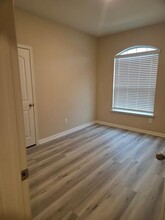 1898 Sandalwood Way in Princeton, TX - Building Photo - Building Photo