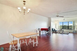3000 NW 42nd Ave in Coconut Creek, FL - Building Photo - Building Photo