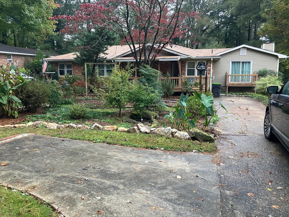Room in Duplex on Vonda Ln SW in Mableton, GA - Foto de edificio