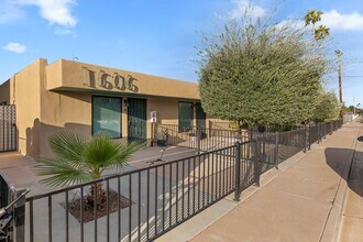 1606 E Catalina Dr in Phoenix, AZ - Building Photo - Building Photo