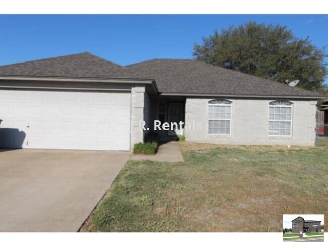 property at 301 Mesquite Cir