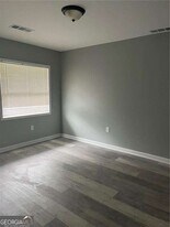 740 Cooper St SW in Atlanta, GA - Building Photo