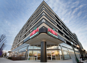 The Hecht Warehouse Apartments