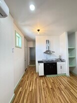 5041 Delbon Way in Palmdale, CA - Building Photo