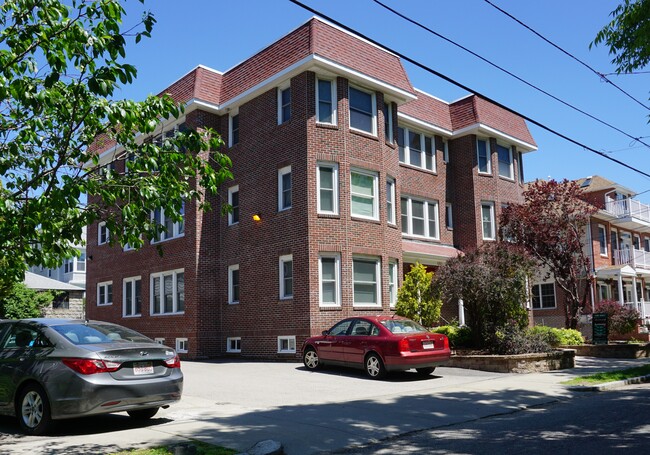 132 Elton St, Unit 1