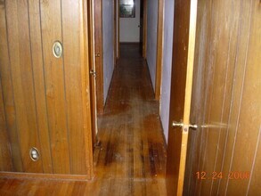 9810 N Syracuse St in Portland, OR - Building Photo - Building Photo