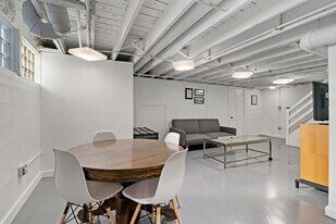 1317 N Jackson St, Unit SI ID1265539P in Waukegan, IL - Building Photo