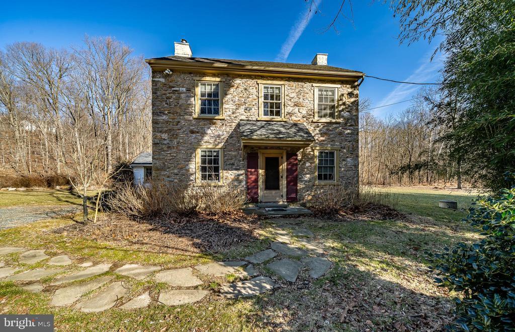 768 Forgedale Rd in Barto, PA - Building Photo
