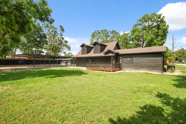 222 Camp Lillie Rd in Humble, TX - Building Photo - Building Photo