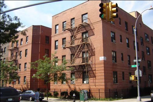 35-06 94th St in Jackson Heights, NY - Building Photo - Building Photo