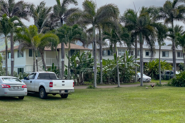 53-524 Kamehameha Hwy in Hauula, HI - Building Photo - Building Photo