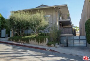1148 N Clark St in West Hollywood, CA - Building Photo