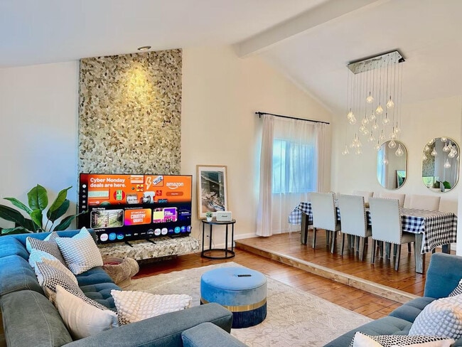 property at 6505 Skyfarm Dr