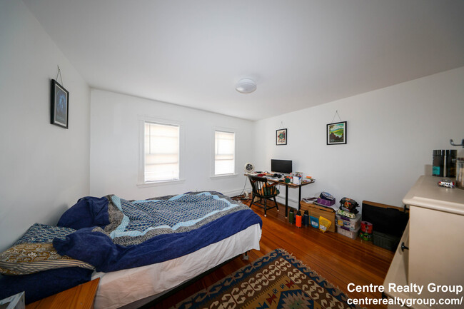 17 Princeton St, Unit 3