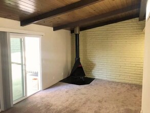 3040 Magliocco Dr, Unit 9 in San Jose, CA - Foto de edificio - Building Photo