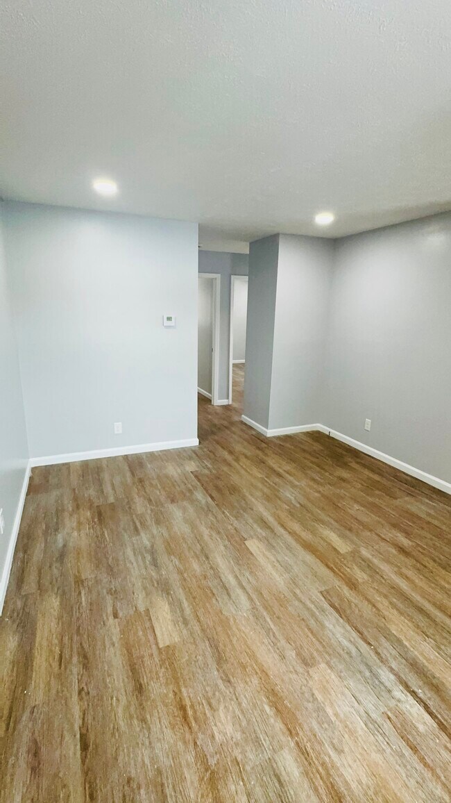 3814 Freedom Way in Louisville, KY - Building Photo - Building Photo