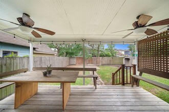308 Northwood St in Houston, TX - Building Photo - Building Photo
