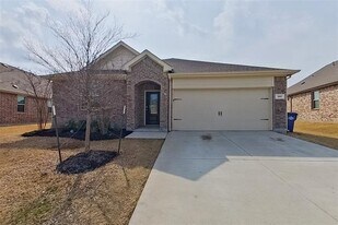 260 Jenkinson Dr in Fate, TX - Building Photo