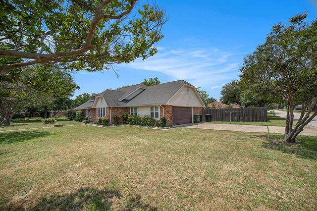 2940 Flamingo Cir in Southlake, TX - Building Photo - Building Photo