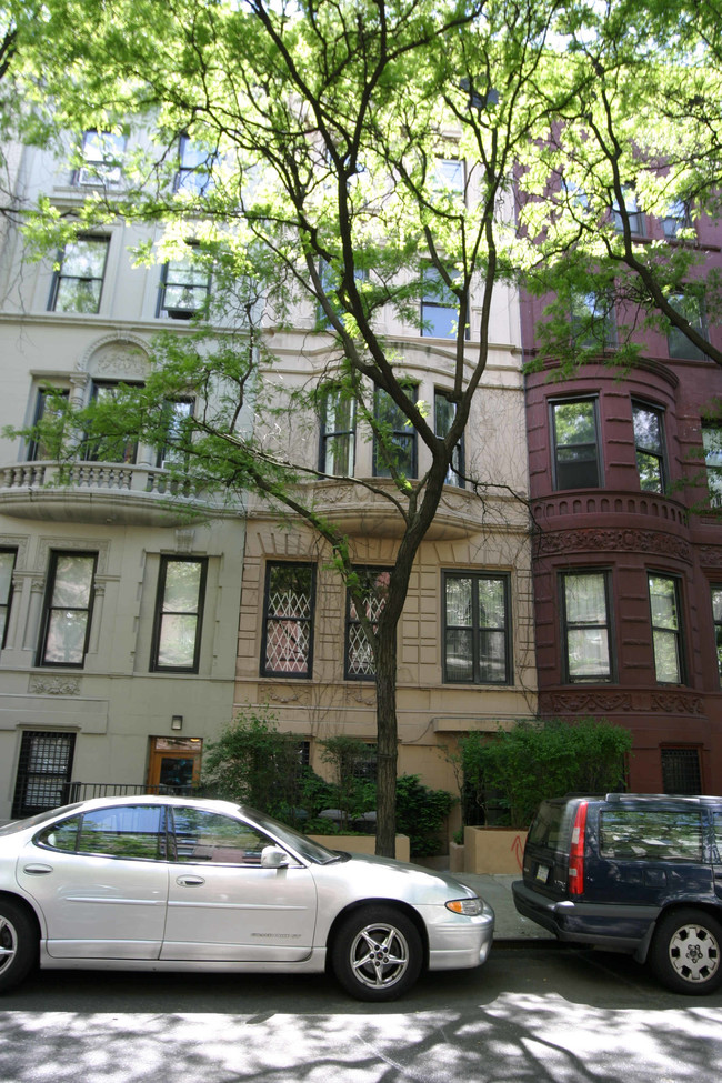 26 W 87th St in New York, NY - Foto de edificio - Building Photo