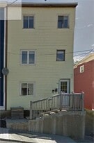 10 Pilots Hill in St John's, NL - Building Photo