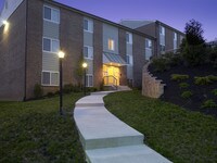 Lansdowne Station Apartments photo'