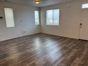 9879 Coastal St in Reno, NV - Building Photo - Building Photo