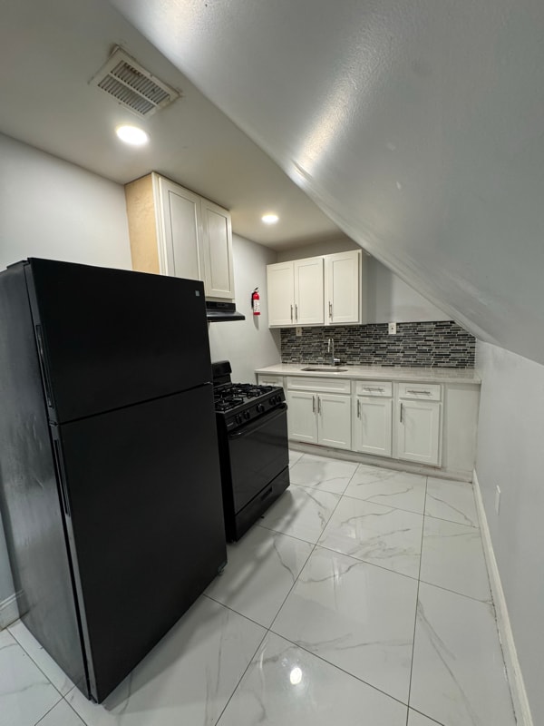 property at 33 West End Ave