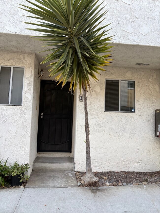 2704 Ruhland Ave, Unit 3