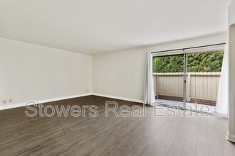 4260 Clayton Rd in Concord, CA - Building Photo - Building Photo