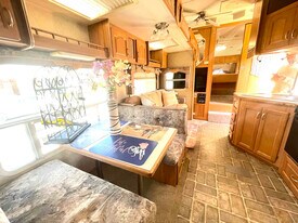 1 National Ave in Mountain View, CA - Building Photo