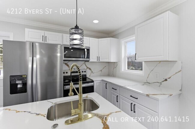 4212 Byers St in Capitol Heights, MD - Foto de edificio - Building Photo