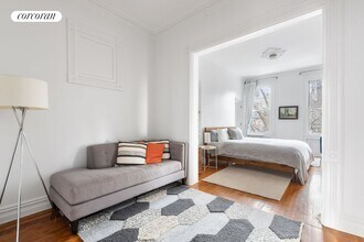 80 India St in Brooklyn, NY - Building Photo - Building Photo