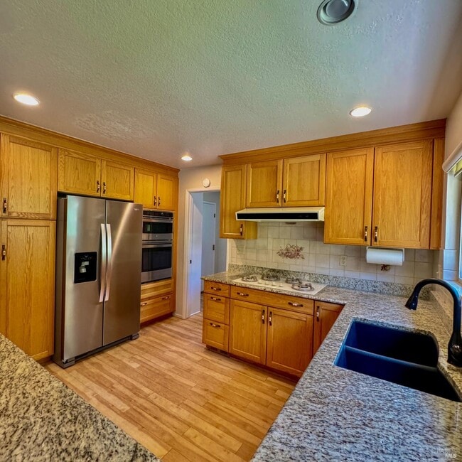 property at 3319 David Dr
