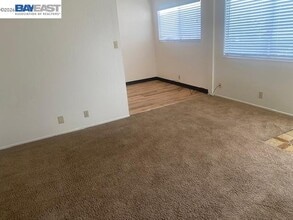 37235 Cedar Blvd in Newark, CA - Building Photo - Building Photo